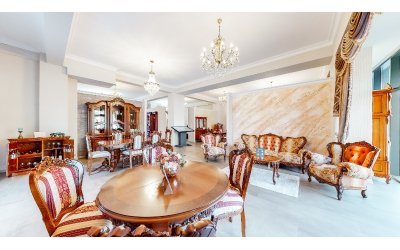 Simex deschide un magazin de mobilier de lux, din lemn masiv, în Oradea